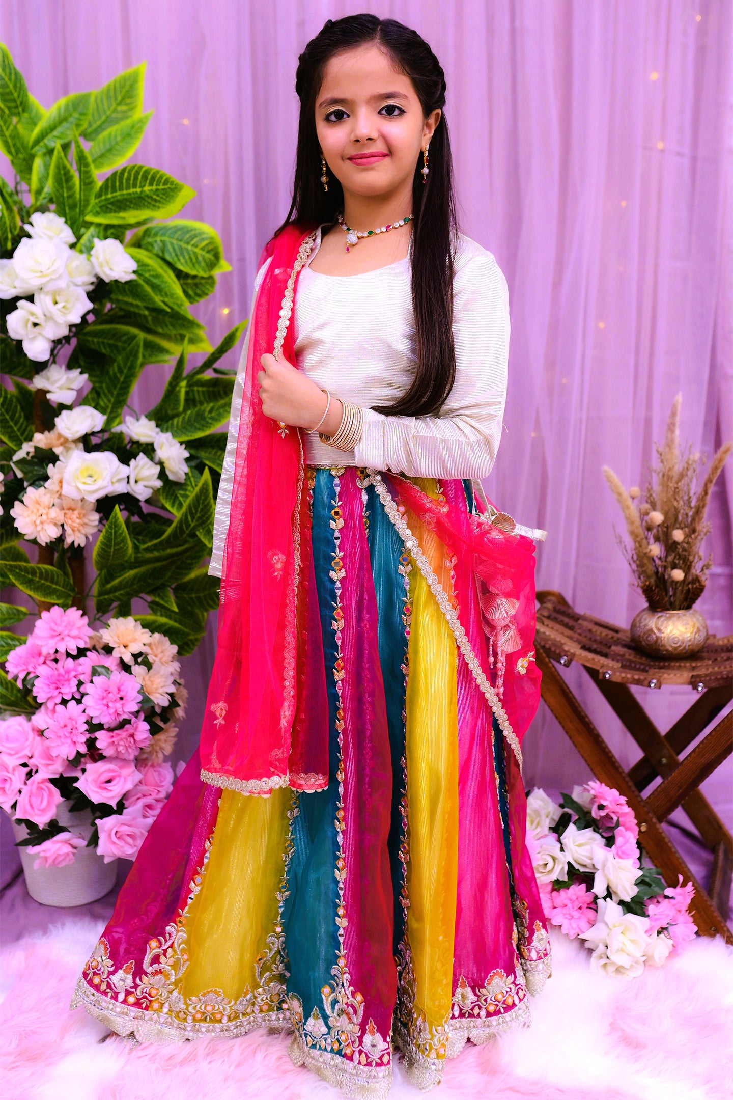 formal choli lehnga and dupatta